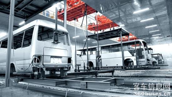 1739330822309953.jpg 2.jpg