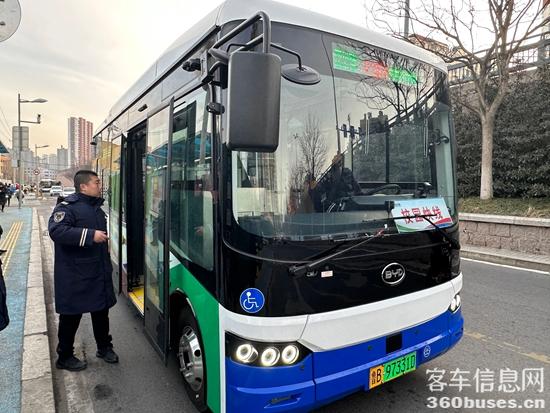 1739762372720081.jpg 1.jpg