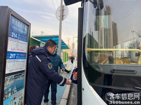 1739762377978845.jpg 2.jpg