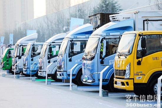 1739856594191143.jpg 5.jpg