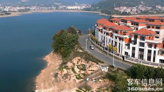 1740102041827018.jpg 10.jpg