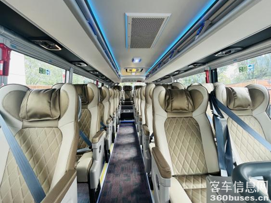 1740479452990882.png 8.png