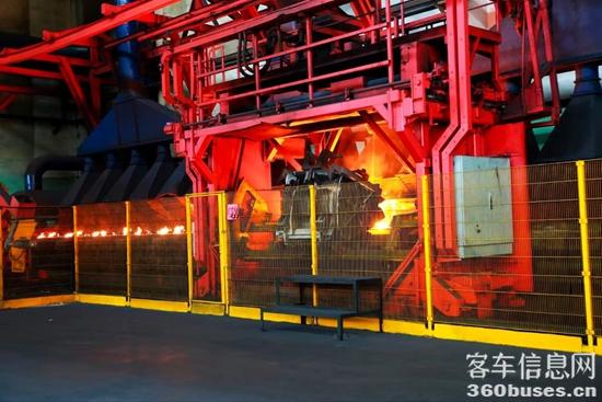 1740532814900913.jpg 2.jpg