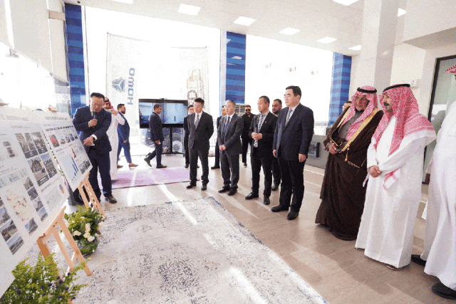 1740617196590709.gif 4.gif