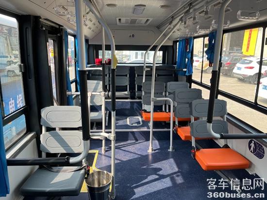 1740619719458559.jpg 6.jpg