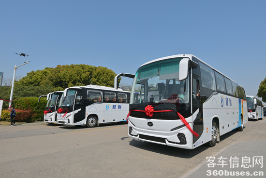 1744586584164455.png DSC_2528.png