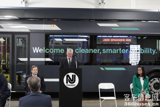 1744773280571629.jpg 2.jpg