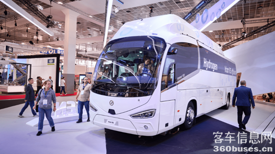 1745285098386352.png 3.png