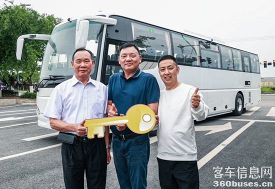 1746763511328786.png 1.png