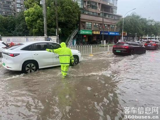 1747988578549513.jpg 2.webp.jpg