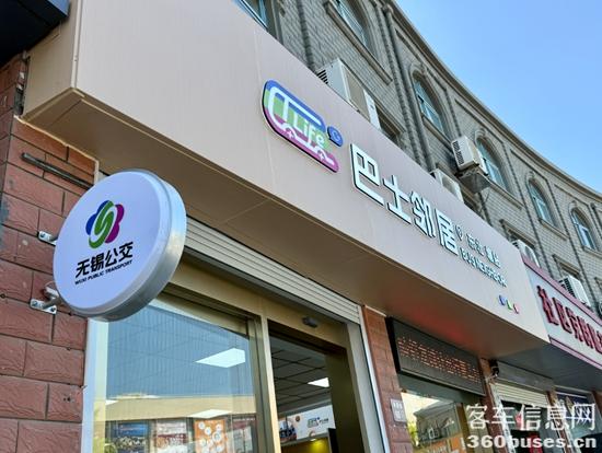 1752633613906346.jpg 4.jpg