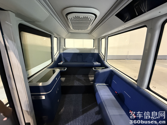 1753842880508519.png 3.png