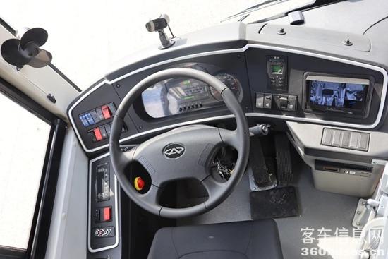 1754273176219859.jpg 6.jpg