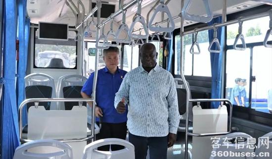 1755823728258263.jpg 3.jpg