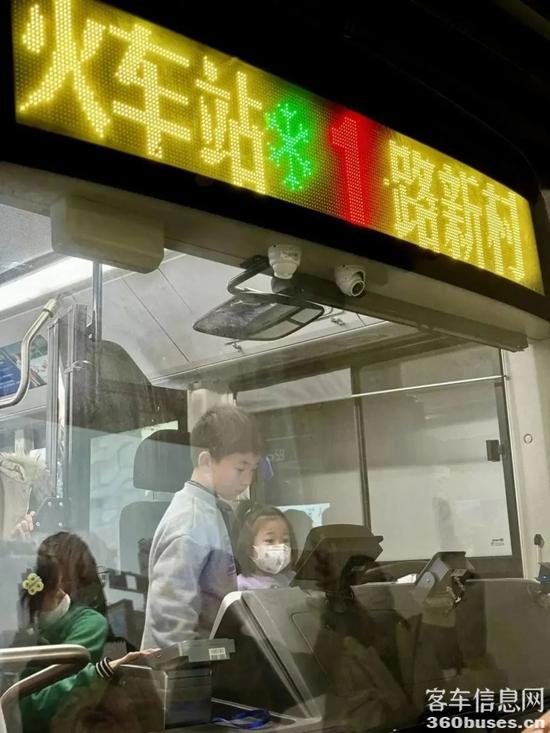 1756091220255799.jpg 6.jpg