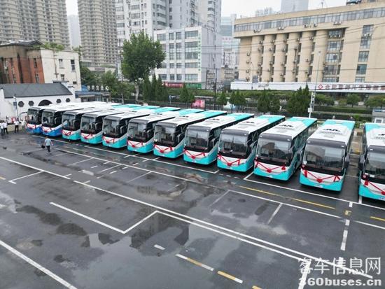 1756777356989234.jpg 2.jpg