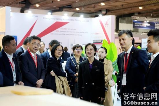 1760321950222269.jpg 2.jpg