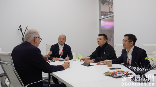 1760491541785713.png 1.png