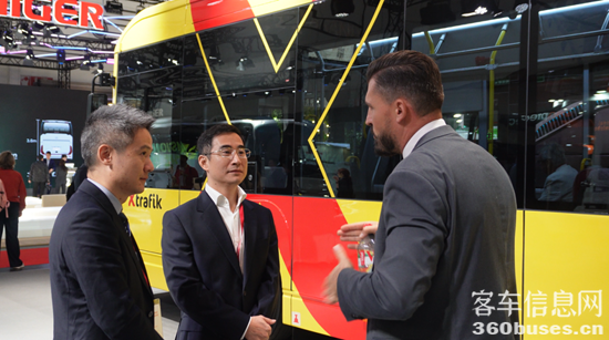 1760491562167585.png 4.png