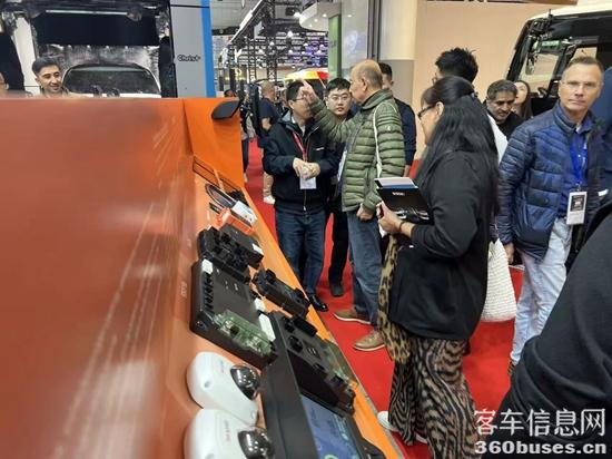 1760514508512873.jpg 8.jpg