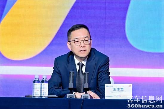 1760750175682914.jpg 2.jpg