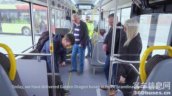 1761701750293467.jpg 2 終端客戶現(xiàn)場驗車.jpg