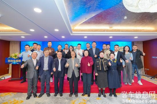 1765373733660822.jpg 5.JPG