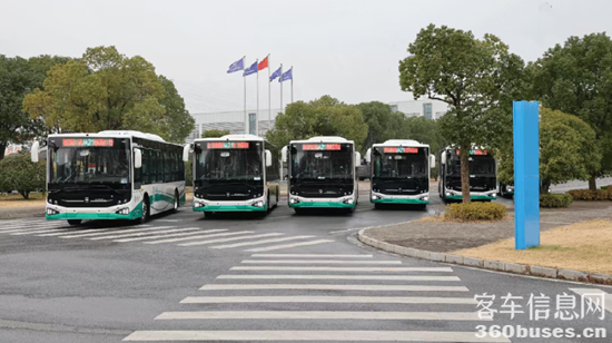 1767504516902348.png 1.png