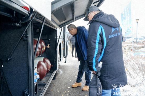 1770338473580654.jpg 14.jpg