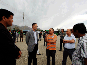 ��ͨ��܇�I(l��ng)��(d��o)�c�͑��M(j��n)�н�����ͨ