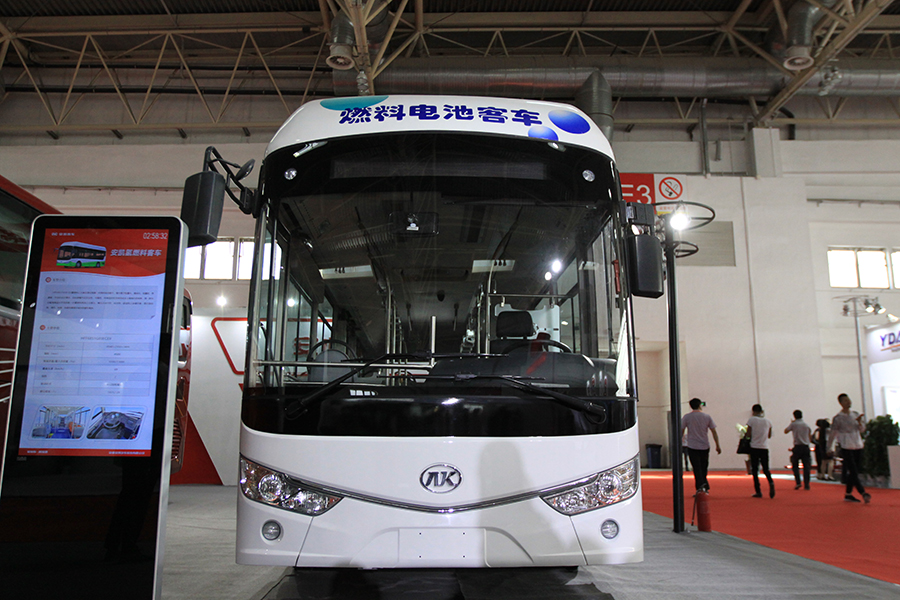 全新車型8.5米氫燃料電池客車