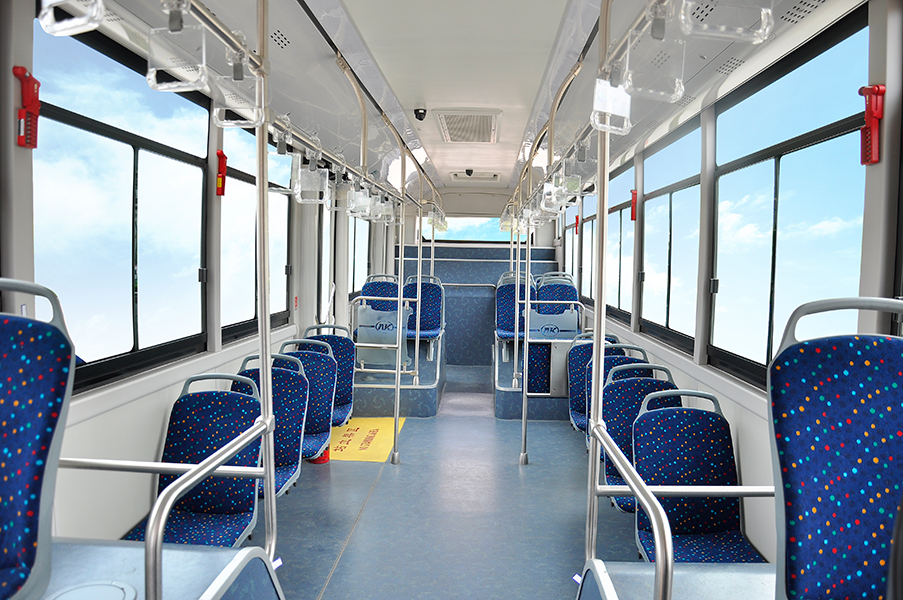 安凱第六代純電動客車座椅內(nèi)飾