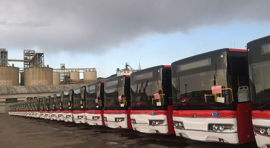 配套玉柴6MK340-30發(fā)動機的宇通客車批量出口巴基斯坦