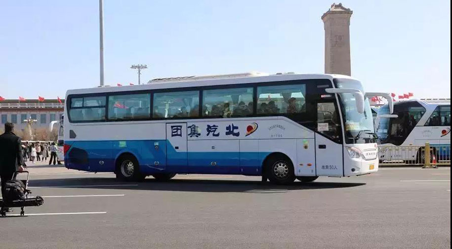 安凱高端客車A9成兩會(huì)服務(wù)主力
